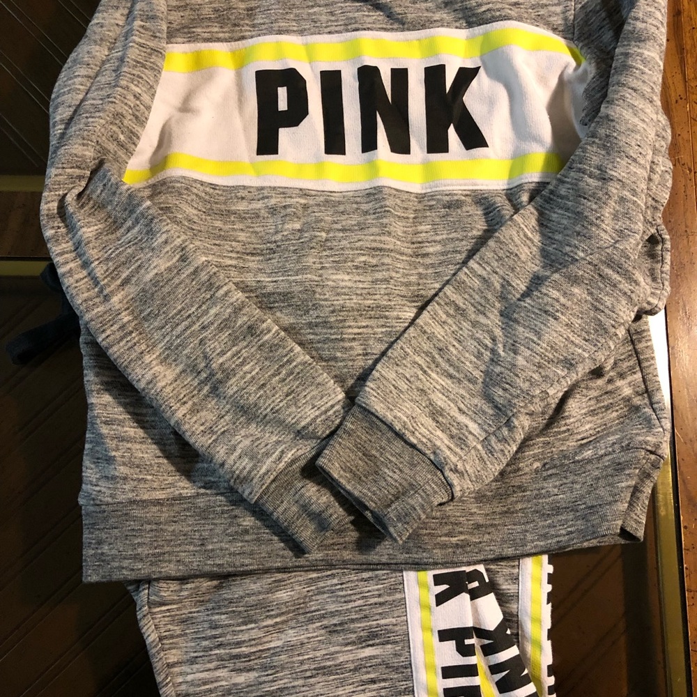 Pink Victoria Secret Warmups